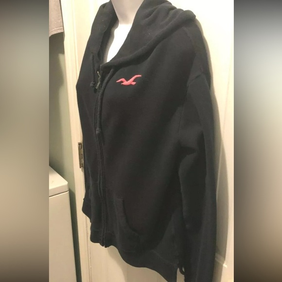 Zip up - Picture 2 of 3